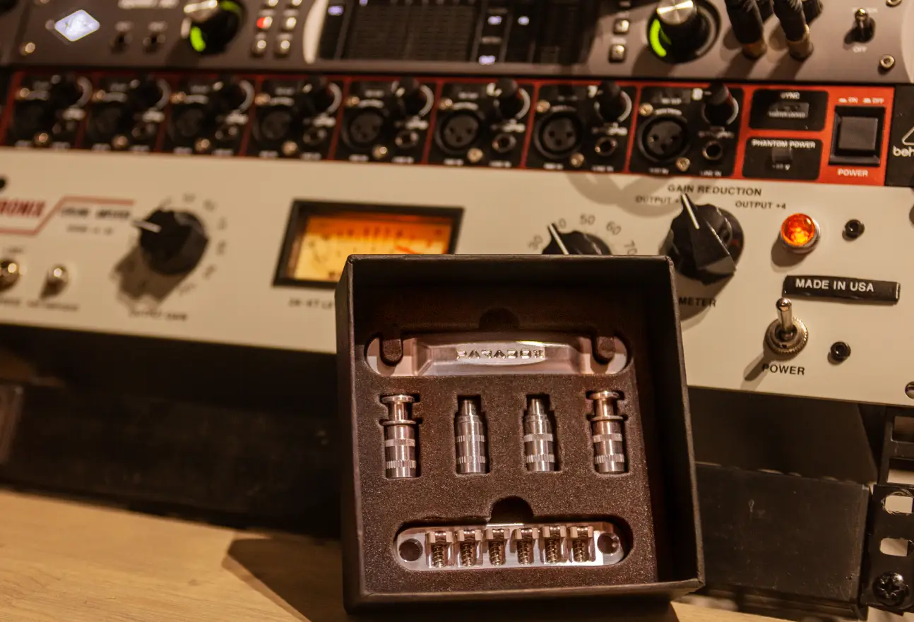 paradox-guitars-aluminium-bridge